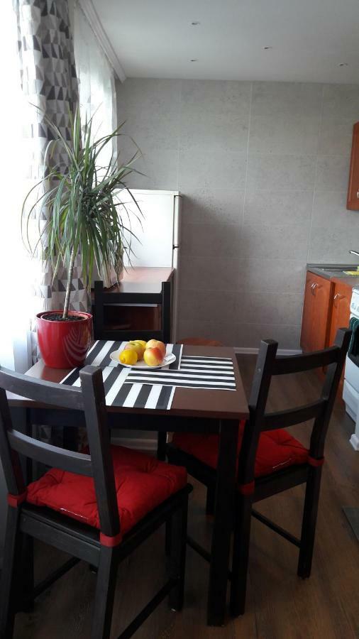 Apartament Przy Parku Hotel Danzica Esterno foto